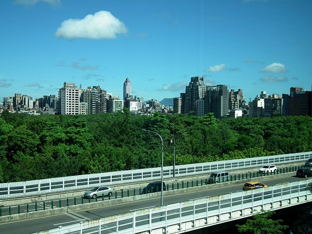 Daan Forest Park 大安森林公園 - panoramio (2)