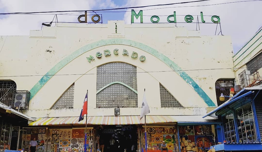 things to do in santo domingo | pay a visit to mercado modelo