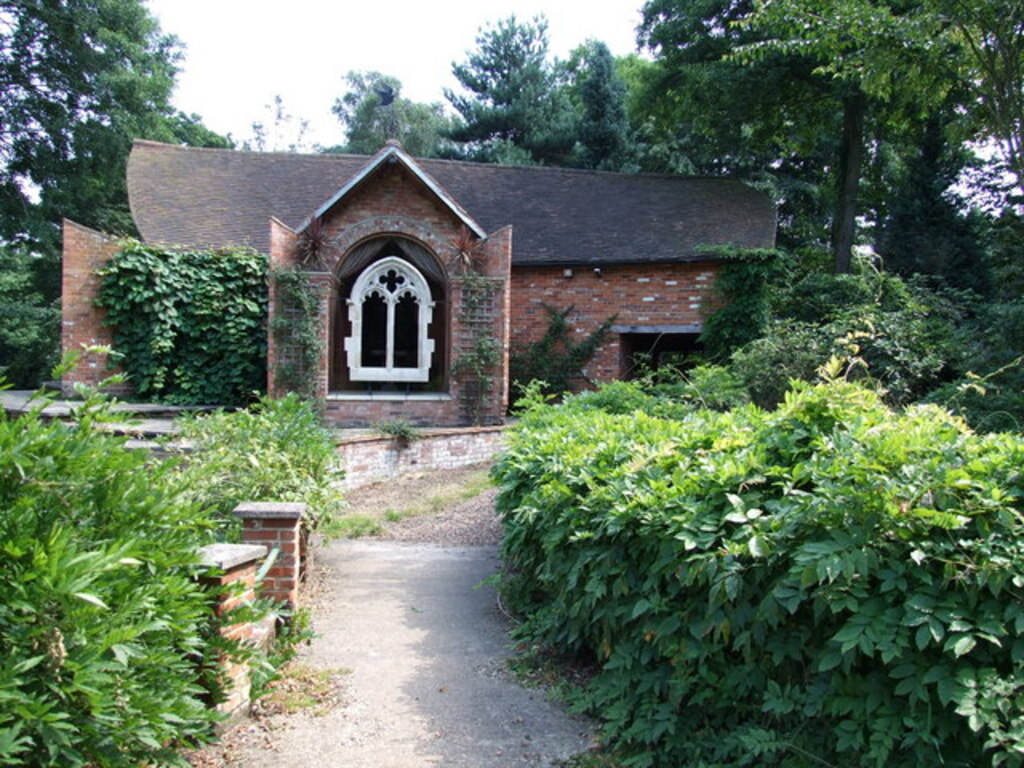 Windlesham Arboretum - geograph.org.uk - 808808