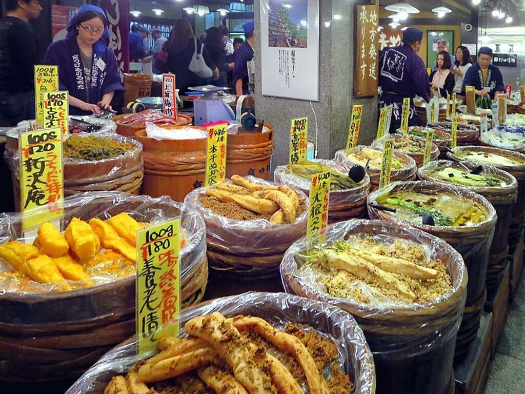 Nishiki Market, Kyoto; December 2016