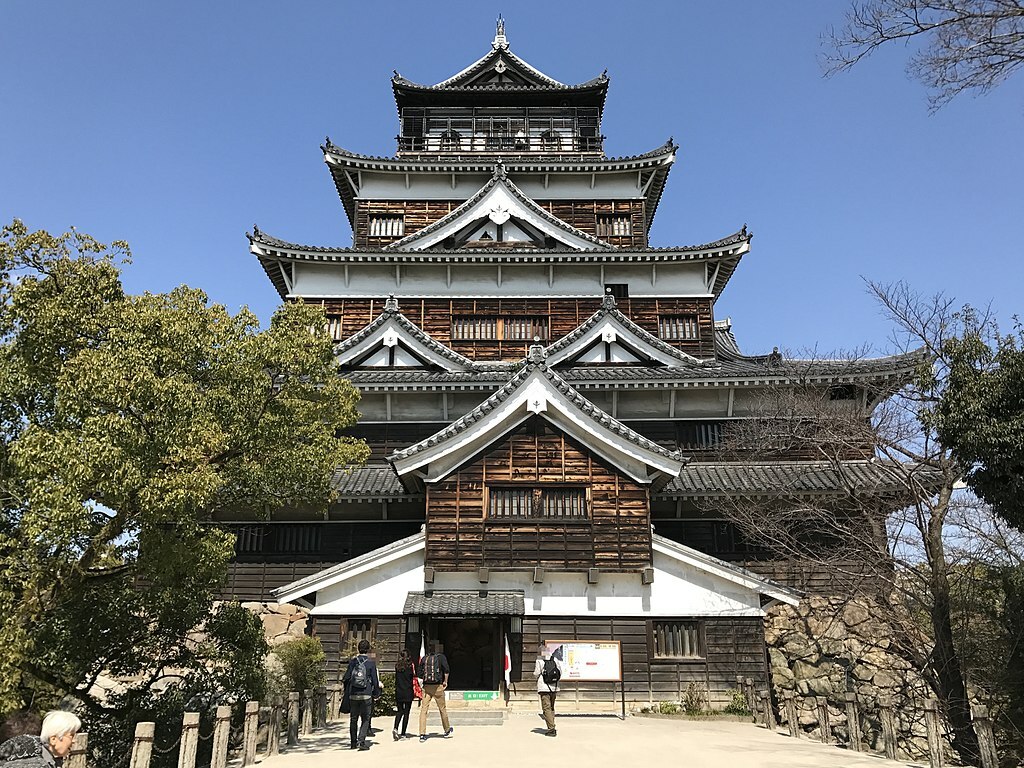 Tenshu of Hiroshima Castle 5