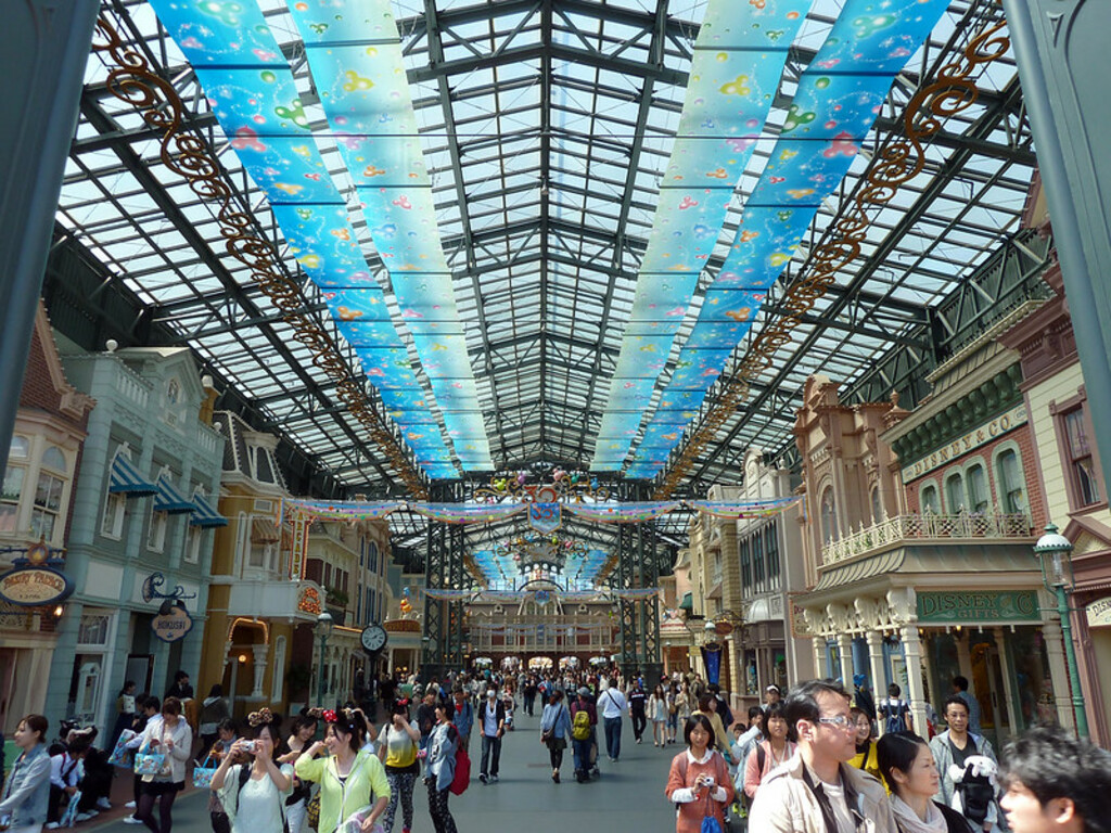 World Bazaar, Tokyo Disneyland