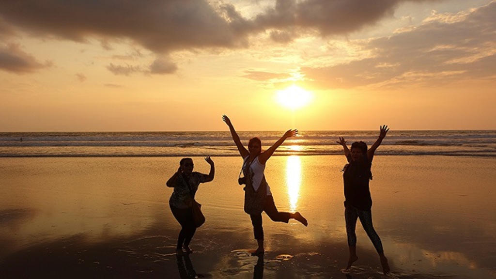 ~10-12-14 Kuta Beach Sunset #11~