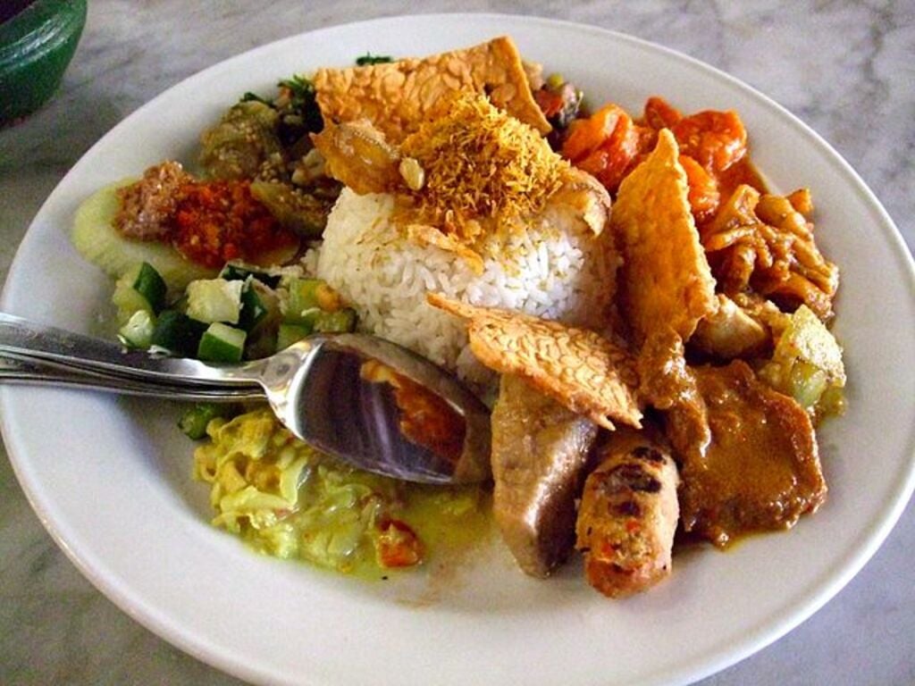 Made's Warung Nasi Campur
