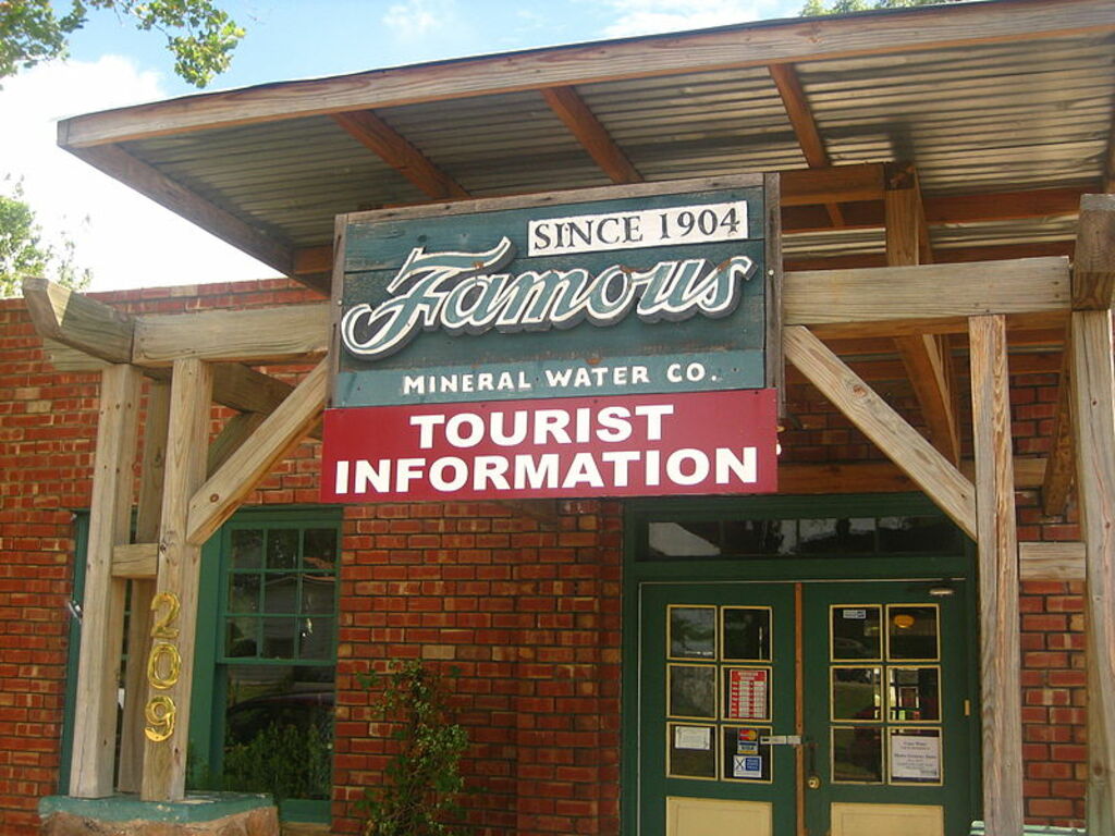 Famous Mineral Water Co., Mineral Wells, TX Picture 2226