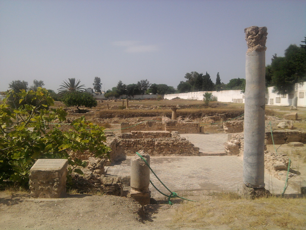 Tunisie Pupput monument Satyre
