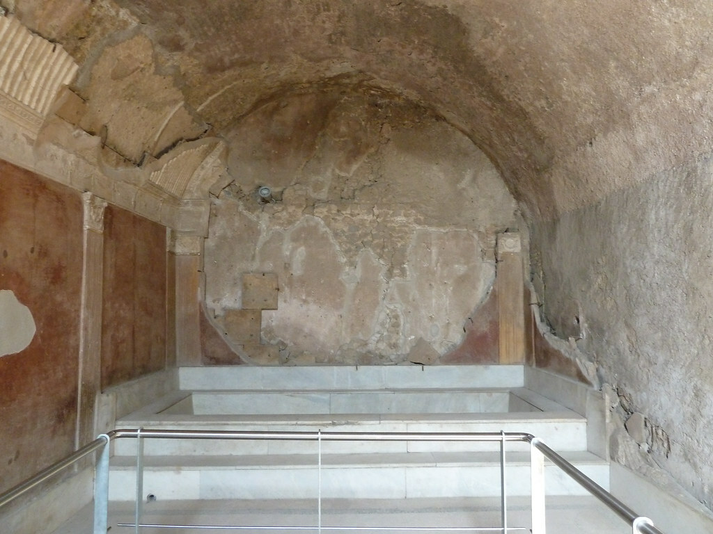 Pompeii- stabian baths - caldarium