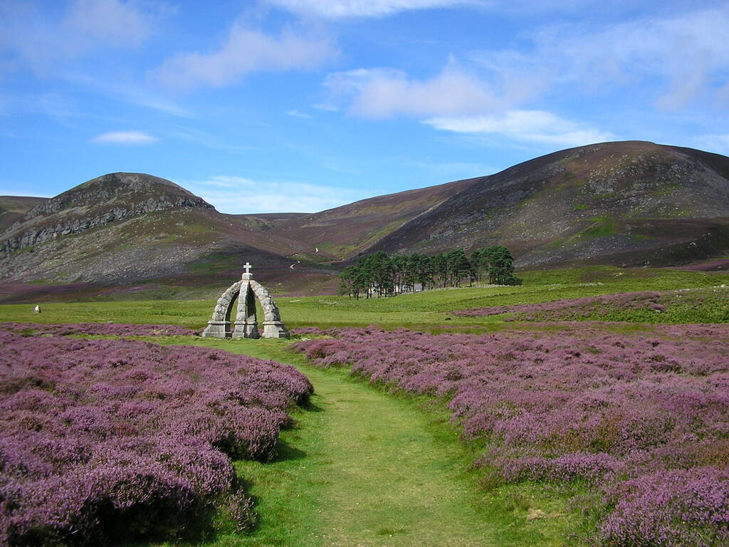 Queen's Well