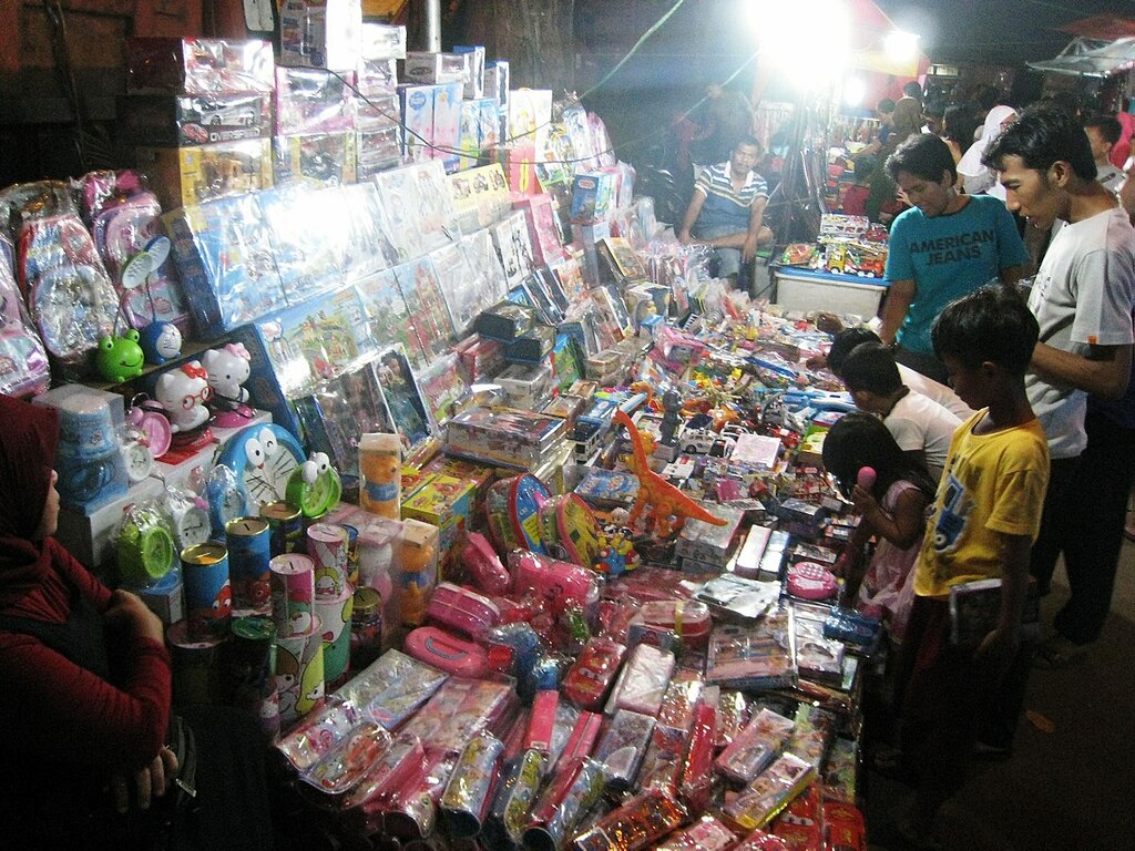 Pasar Malam Rawasari 5