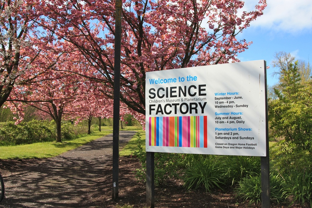 TheScienceFactoryEntranceEugeneOregonAltonBakerPark
