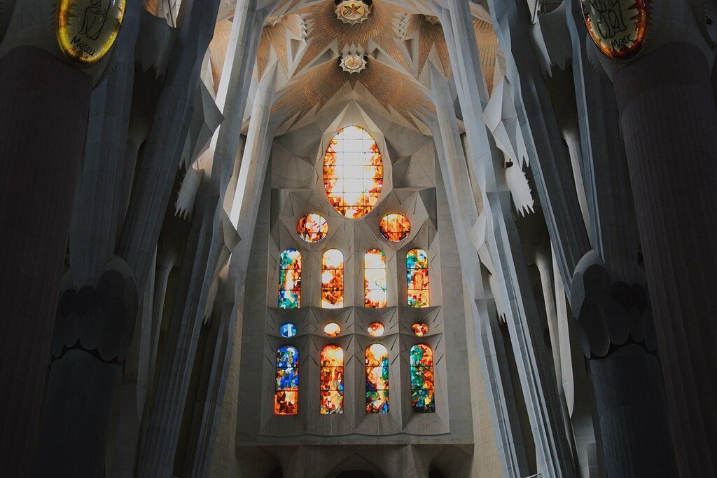 La grande basilique de la Sagrada Familia