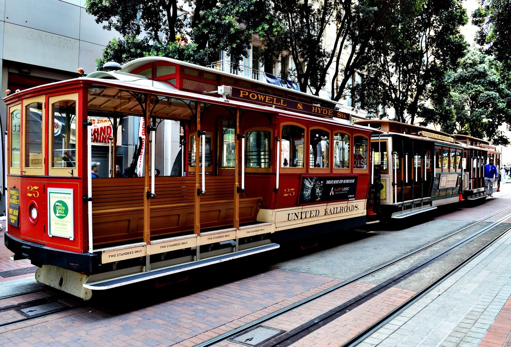 20 choses à faire seul à san francisco | profitez d'une balade en téléphérique