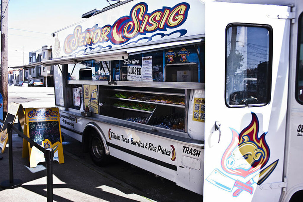 Senor Sisig Filipino Fusion Food truck