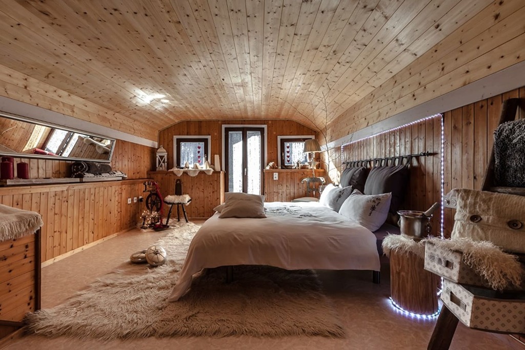Beautiful Cottage / Verzasca Valley