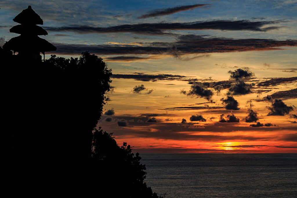 Kuta Bali Indonesia Pura-Luhur-Uluwatu-05
