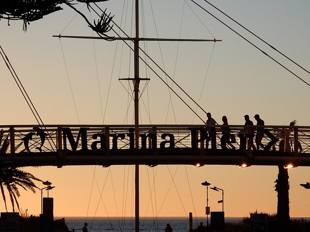 Marina Pier to the Right