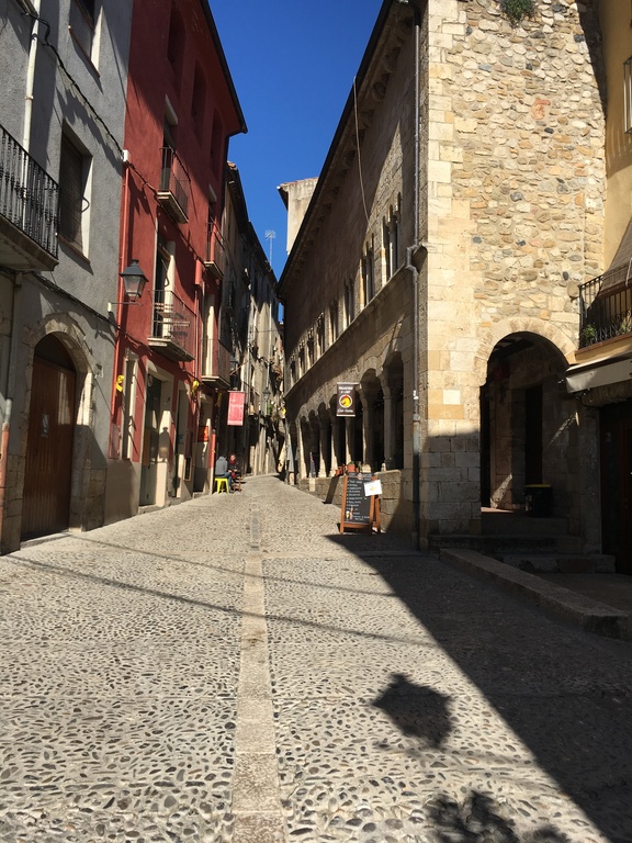 Cobbled streets in Besalu 