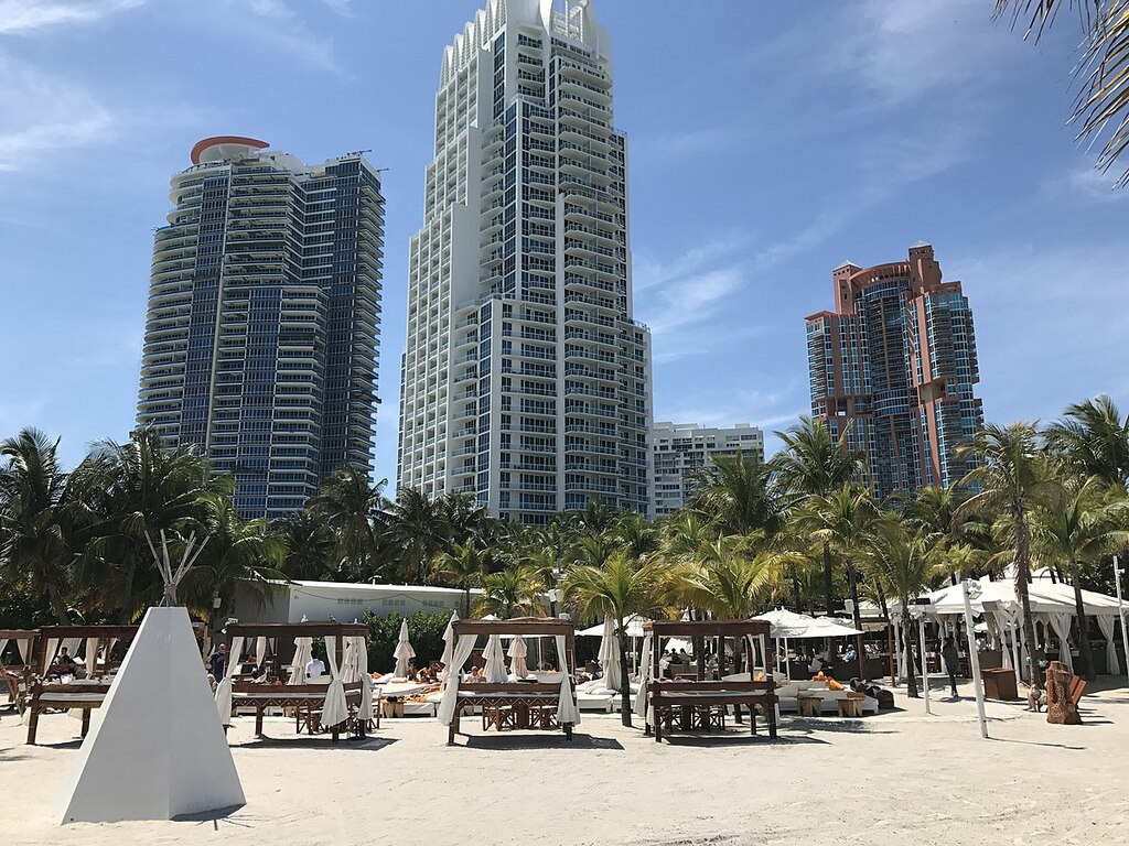 South of Fifth 01