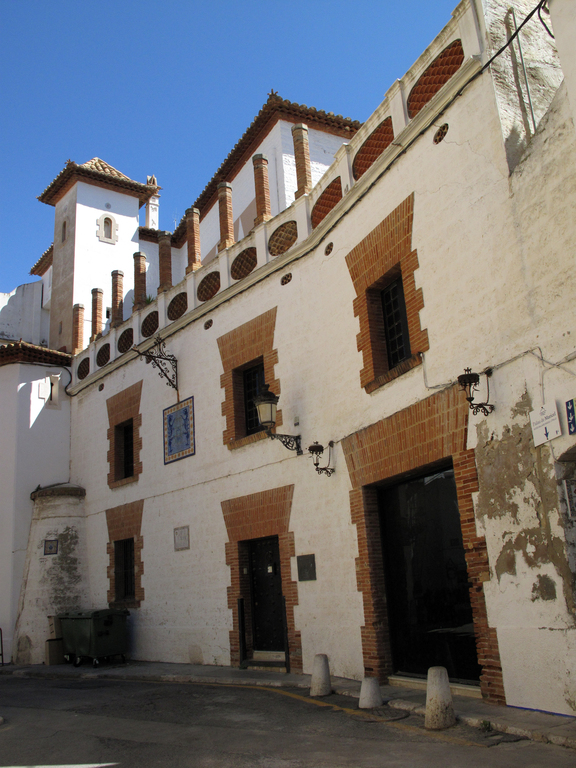 49 Maricel de Terra, pl. Ajuntament (Sitges)