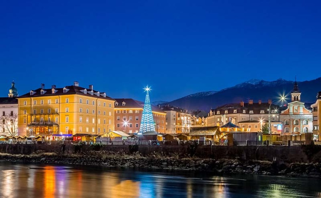 Christkindlmarkt auf dem Marktplatz Innsbruck