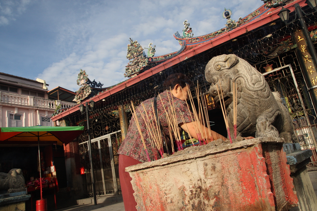 Goddess of Mercy Temple, Georgetown, Penang, Malaysia (5257028981)
