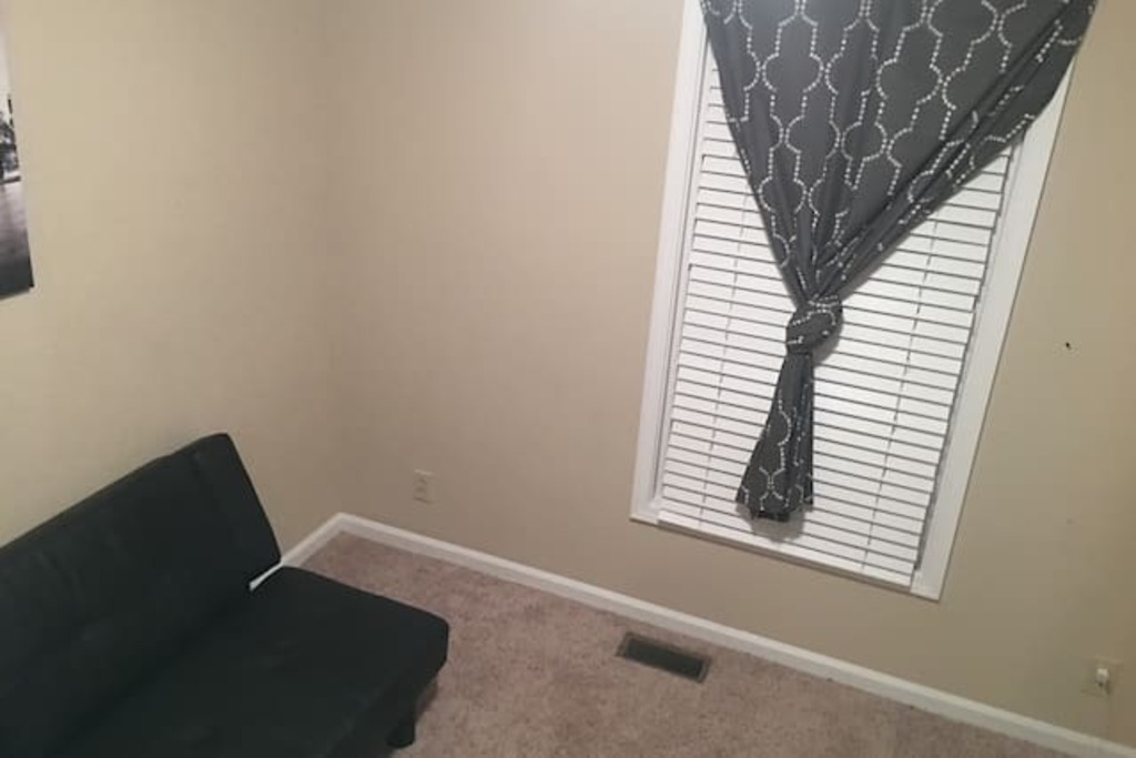 Top 13 Airbnb Vacation Rentals Near Fort Campbell, Kentucky Updated