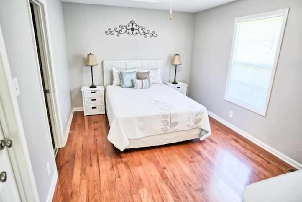 Top 13 Airbnb Vacation Rentals Near Fort Campbell, Kentucky Updated