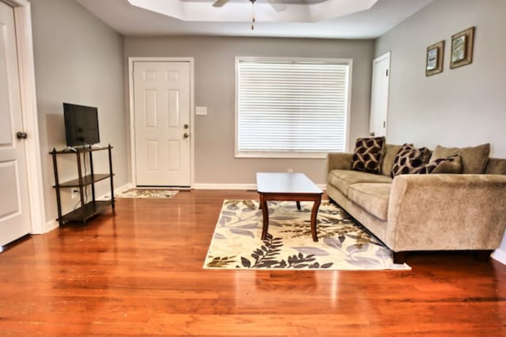 Top 13 Airbnb Vacation Rentals Near Fort Campbell, Kentucky Updated