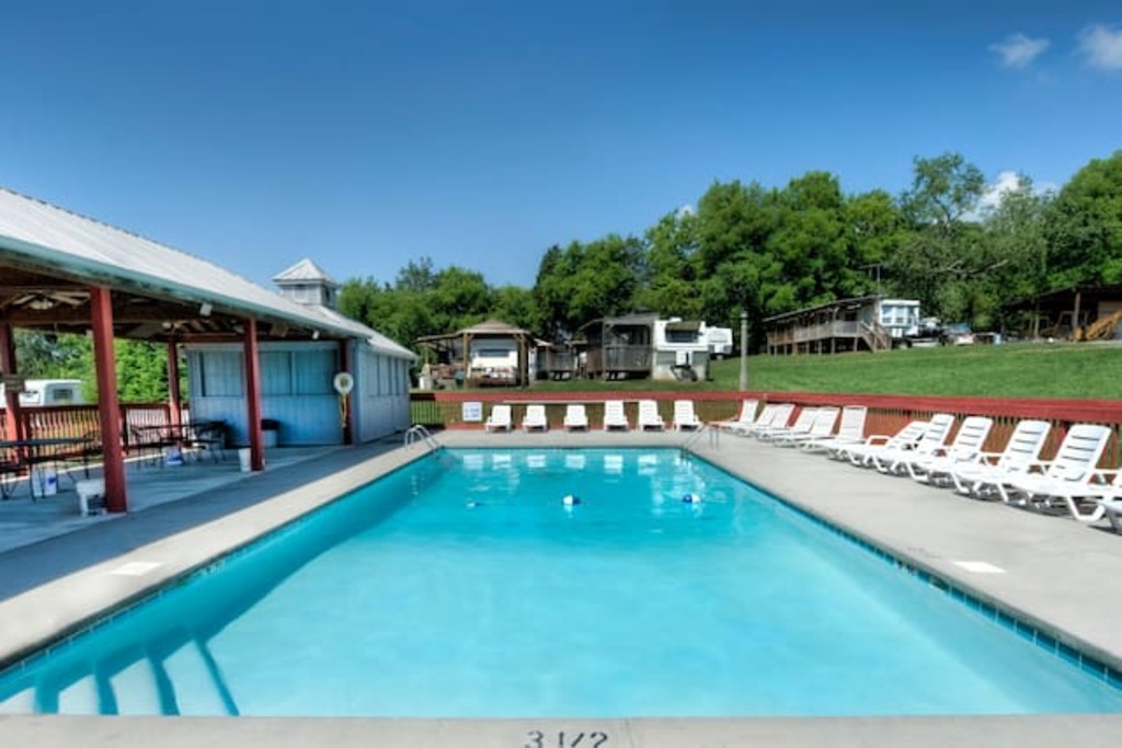 Top 15 Airbnb Vacation Rentals In Dandridge, Tennessee Updated 2024