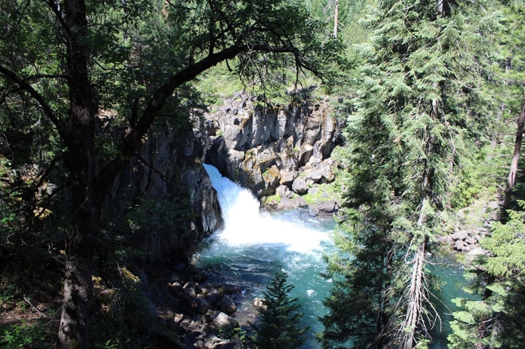 Upper McCloud Falls