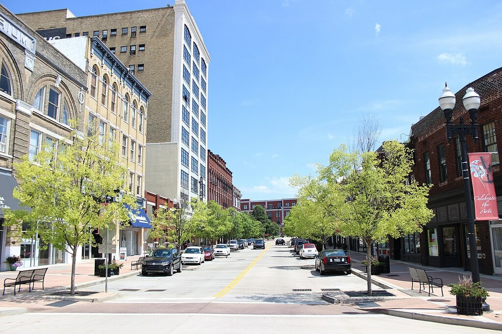 100th Block Gay St Knoxville, TN - panoramio