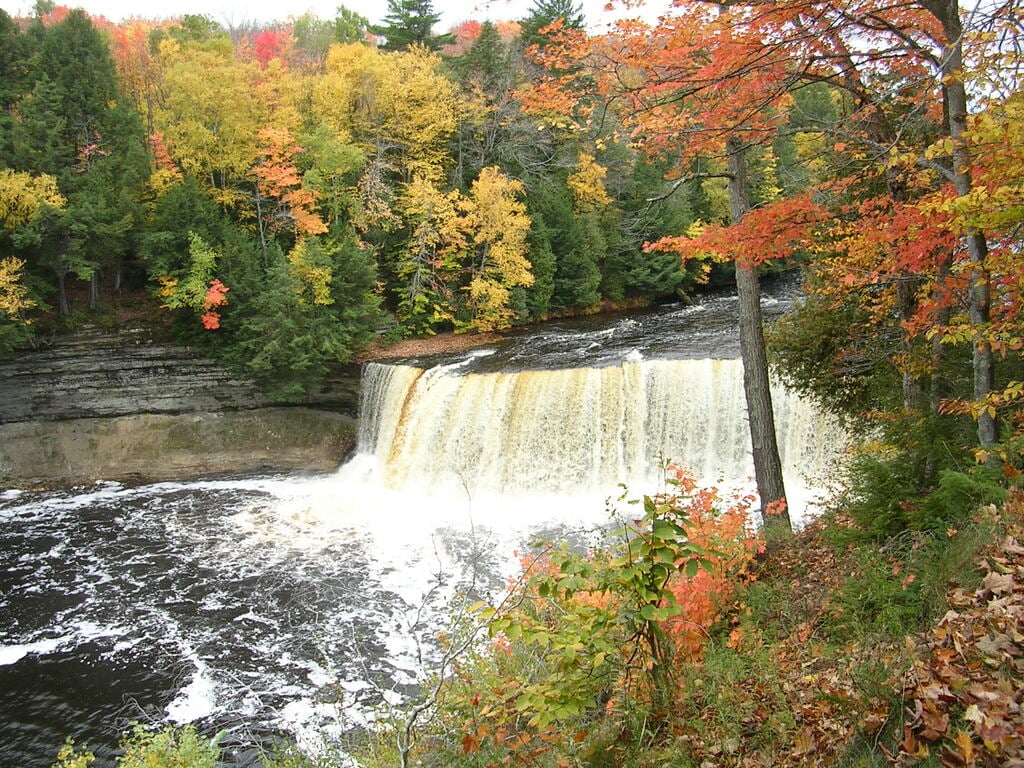 Tahquamenon Falls - Autumn