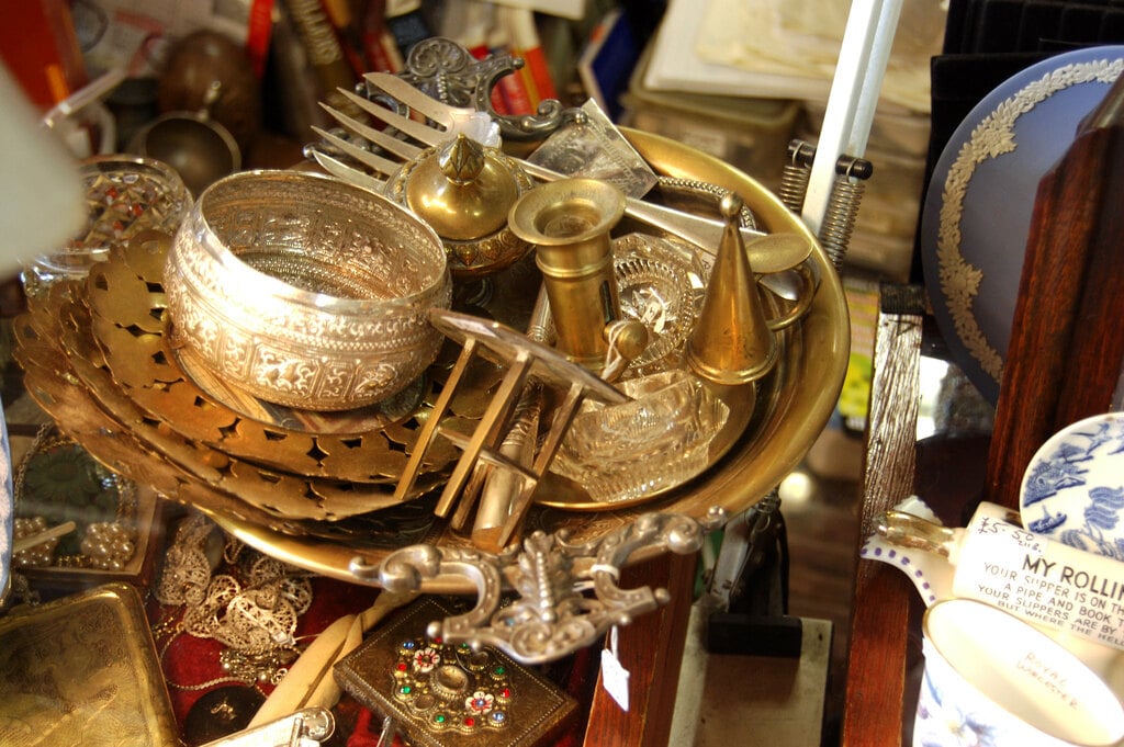 Bowl of brass