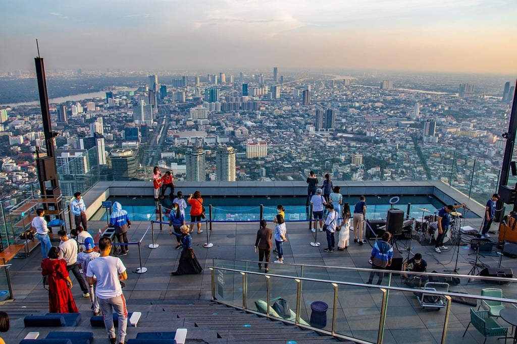 Mahanakhon Skywalk at sunset