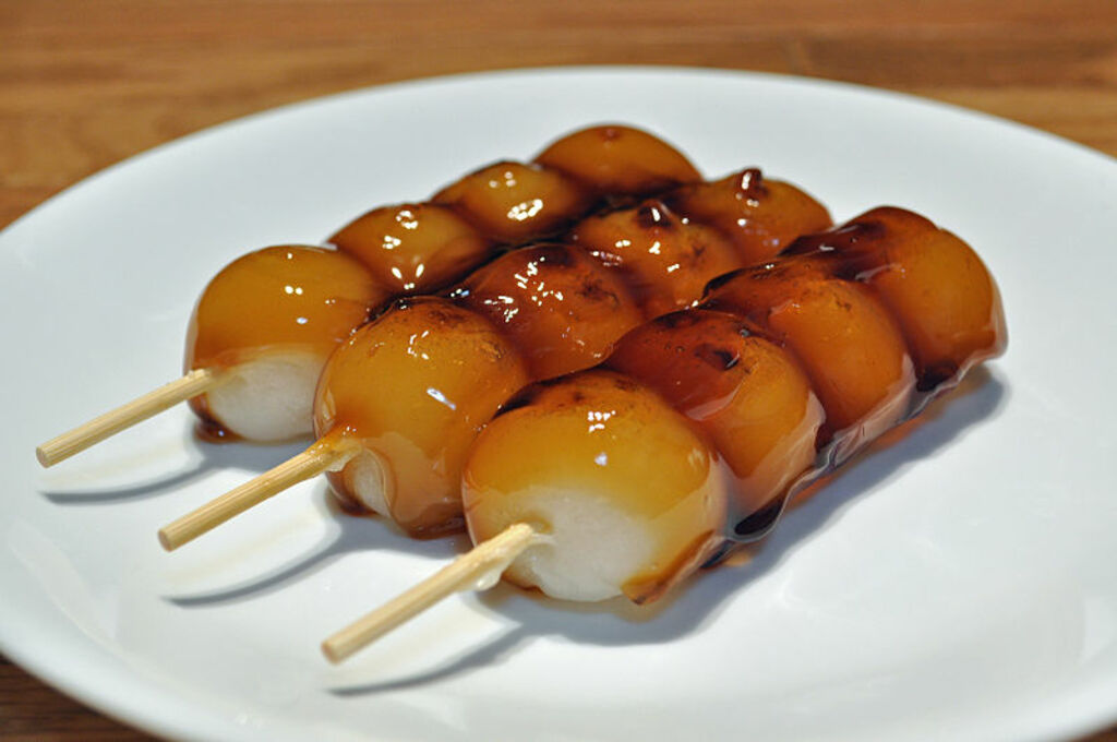 Mitarashi dango 001