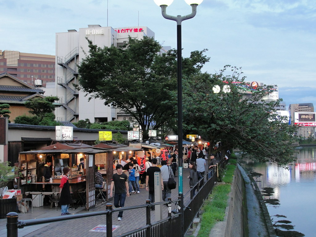 Yatai food stalls on Nakasu