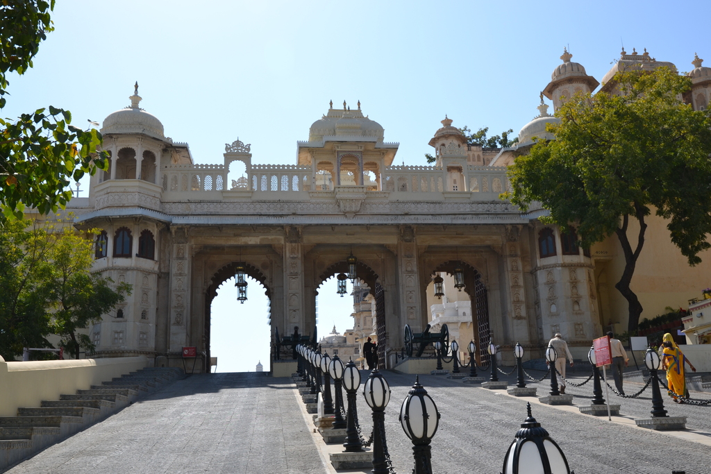Udaipur city palace 01
