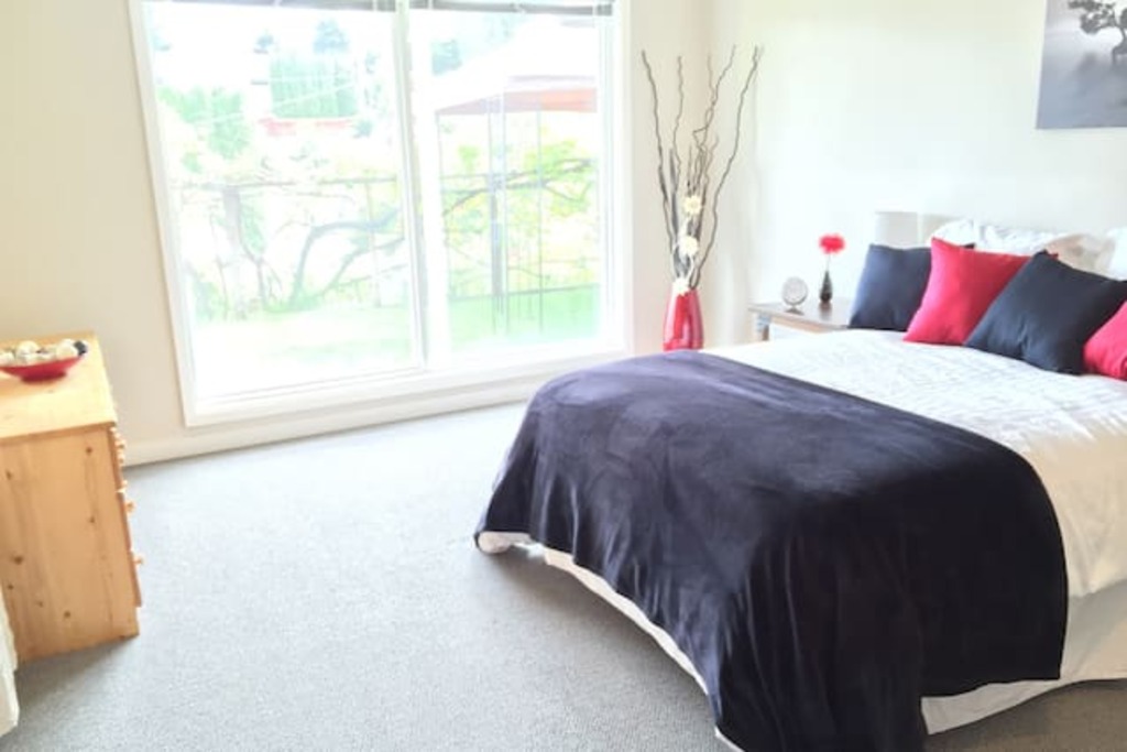 Top 12 Airbnb Vacation Rentals In Summerland, British Columbia