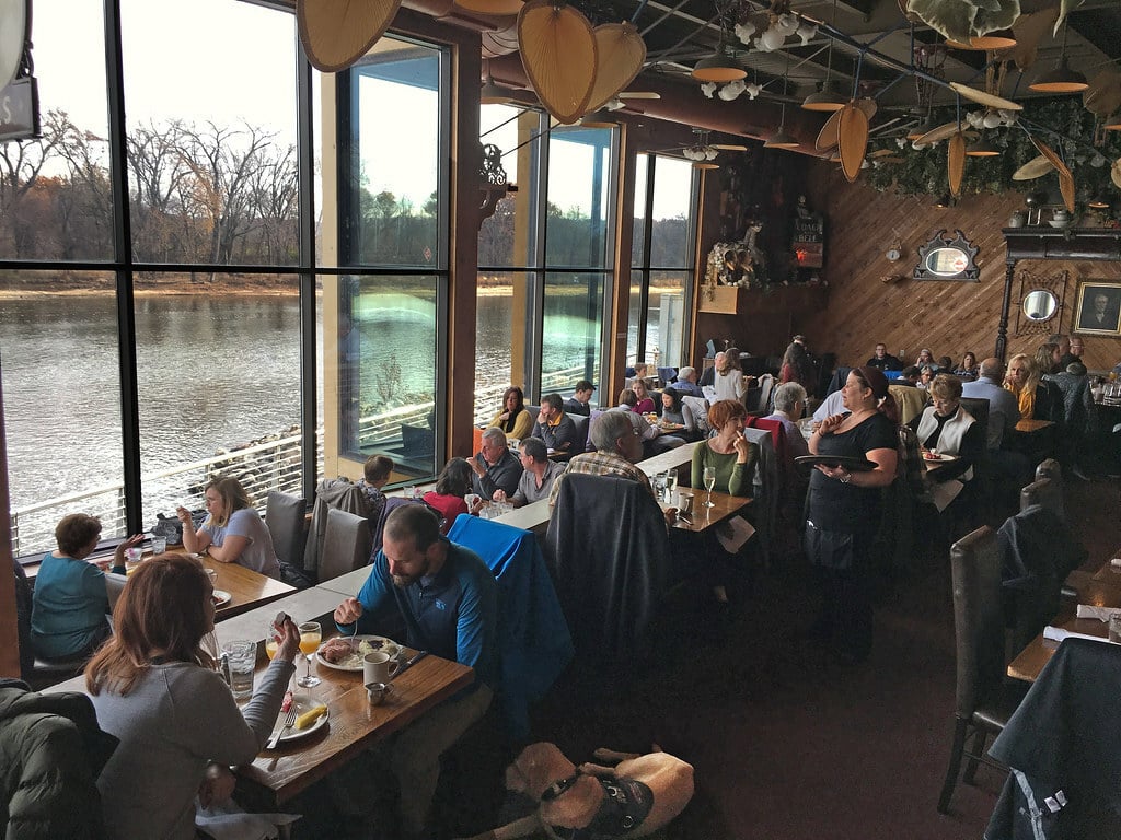 Iowa River Power restaurant