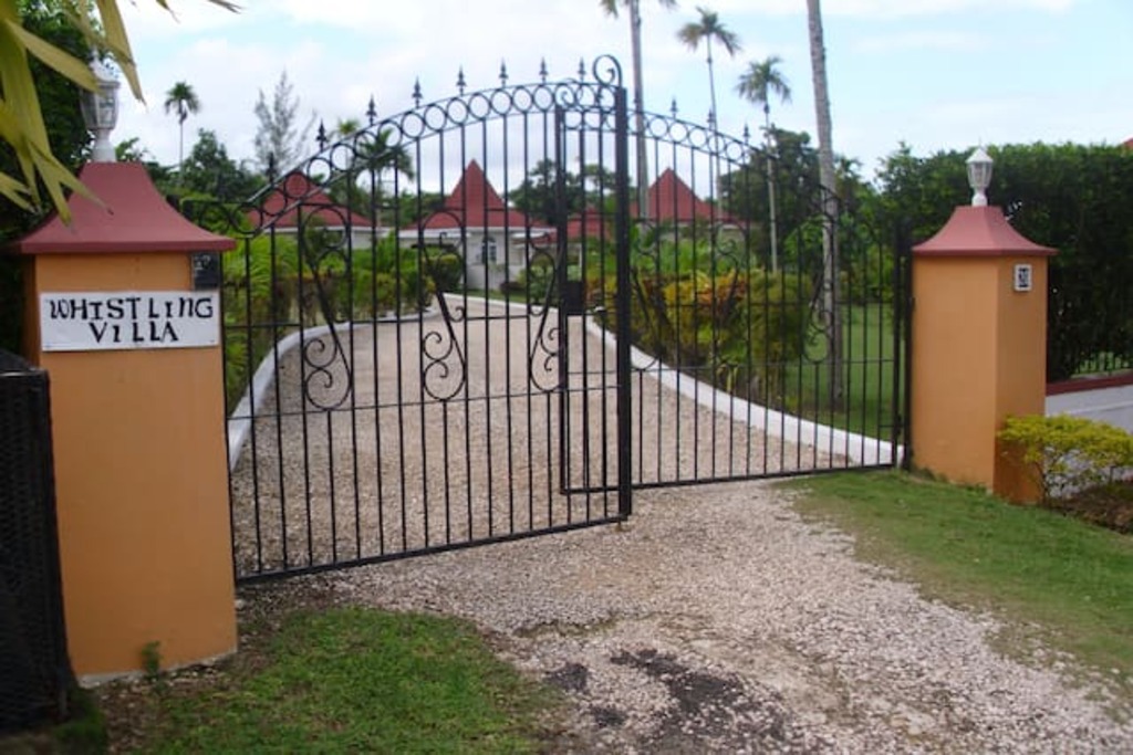 Top 12 Airbnb Vacation Rentals In Runaway Bay, Jamaica Updated 2024