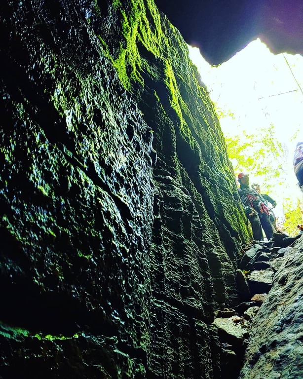 caving in ny | knox cave preserve