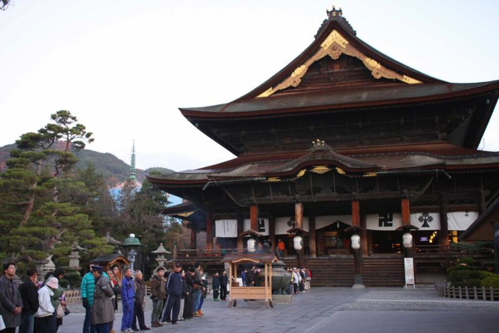 Explore the magnificent Zenkō-ji Temple