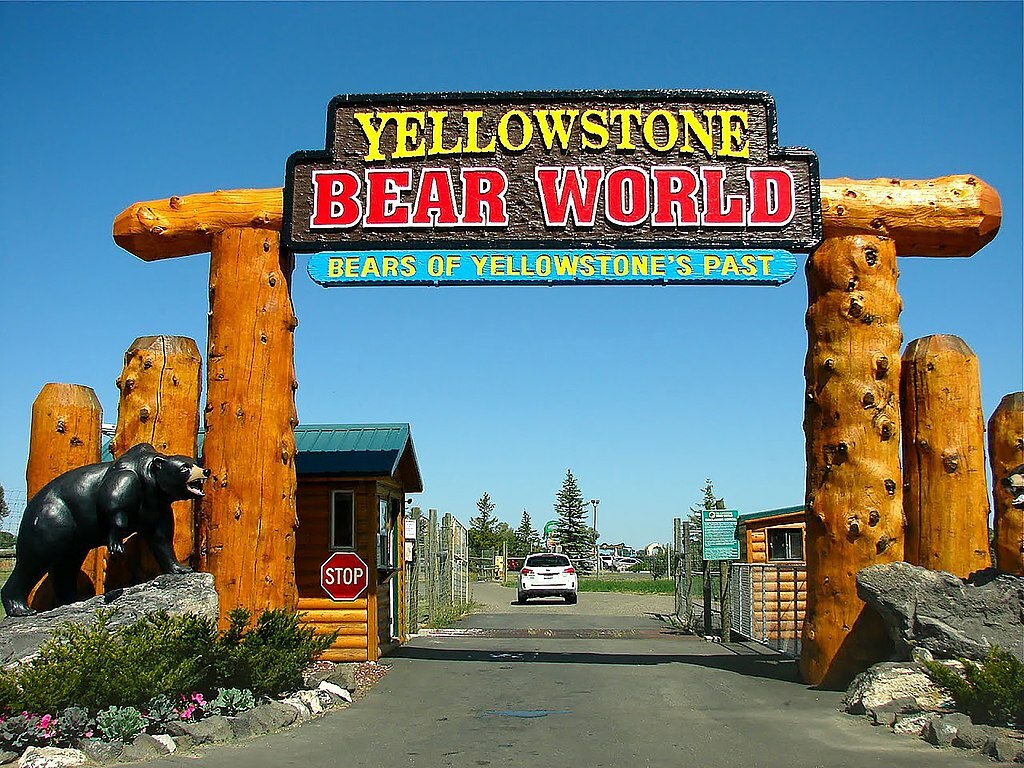 Yellowstone Bear World Entrance