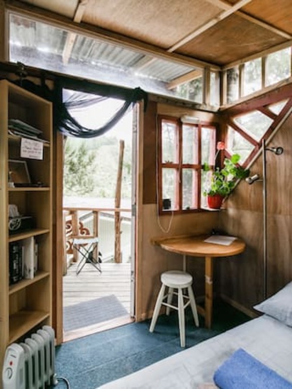 14 Handpicked Airbnb Vacation Rentals In Upper Hutt, New Zealand ...