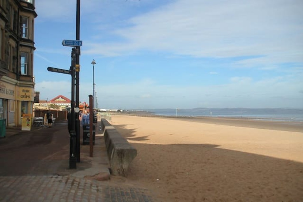 Top 12 Airbnb Vacation Rentals In Portobello, Edinburgh, United Kingdom