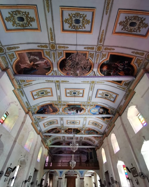 things to do in bohol philippines | head to the historic baclayon church