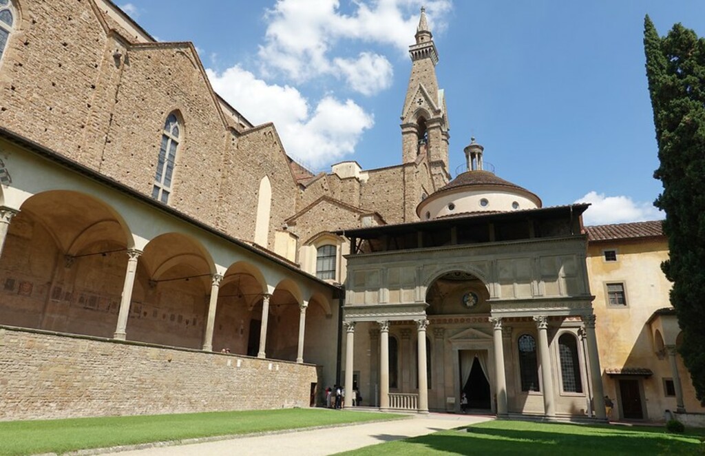 Pazzi Chapel (1443) by Brunelleschi, and cloister; Basilica of Santa Croce, Florence
