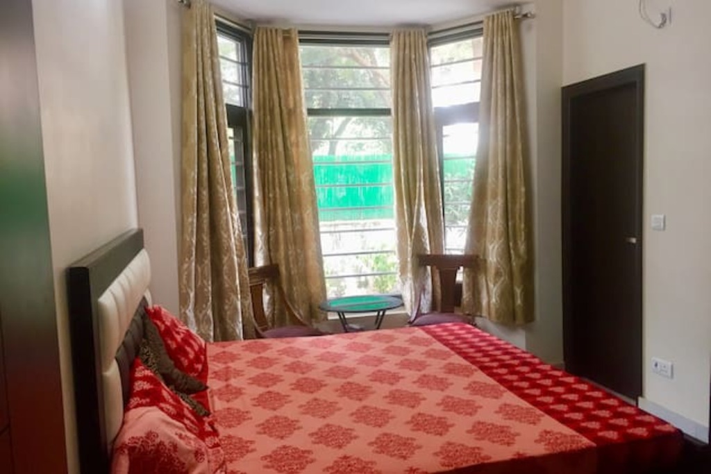 Top 12 Airbnb Vacation Rentals In Vasant Kunj, New Delhi, India