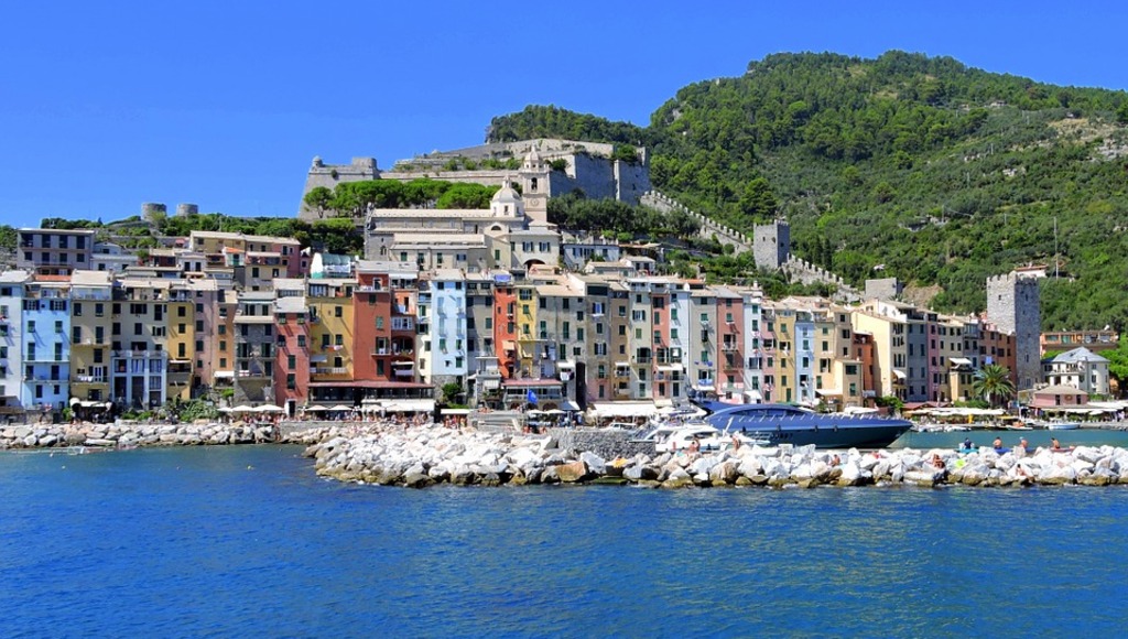 Porto Venera gleams in the sun