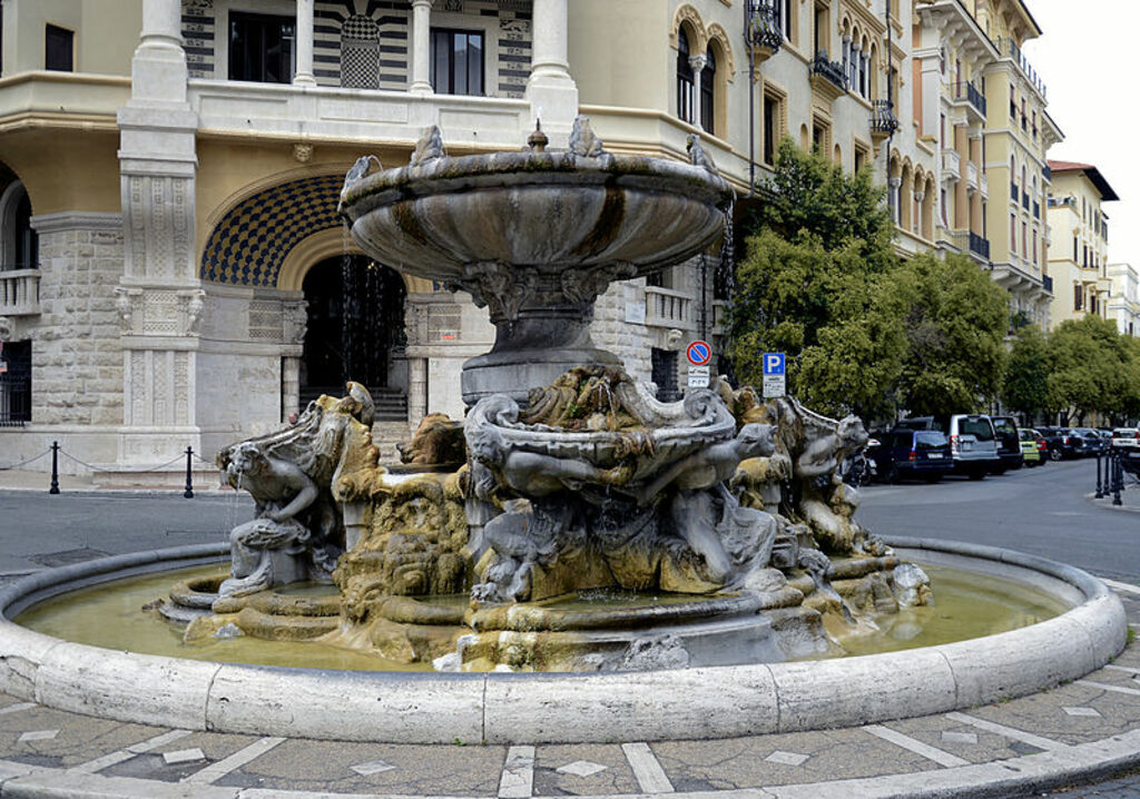 Fontaine of the frogs